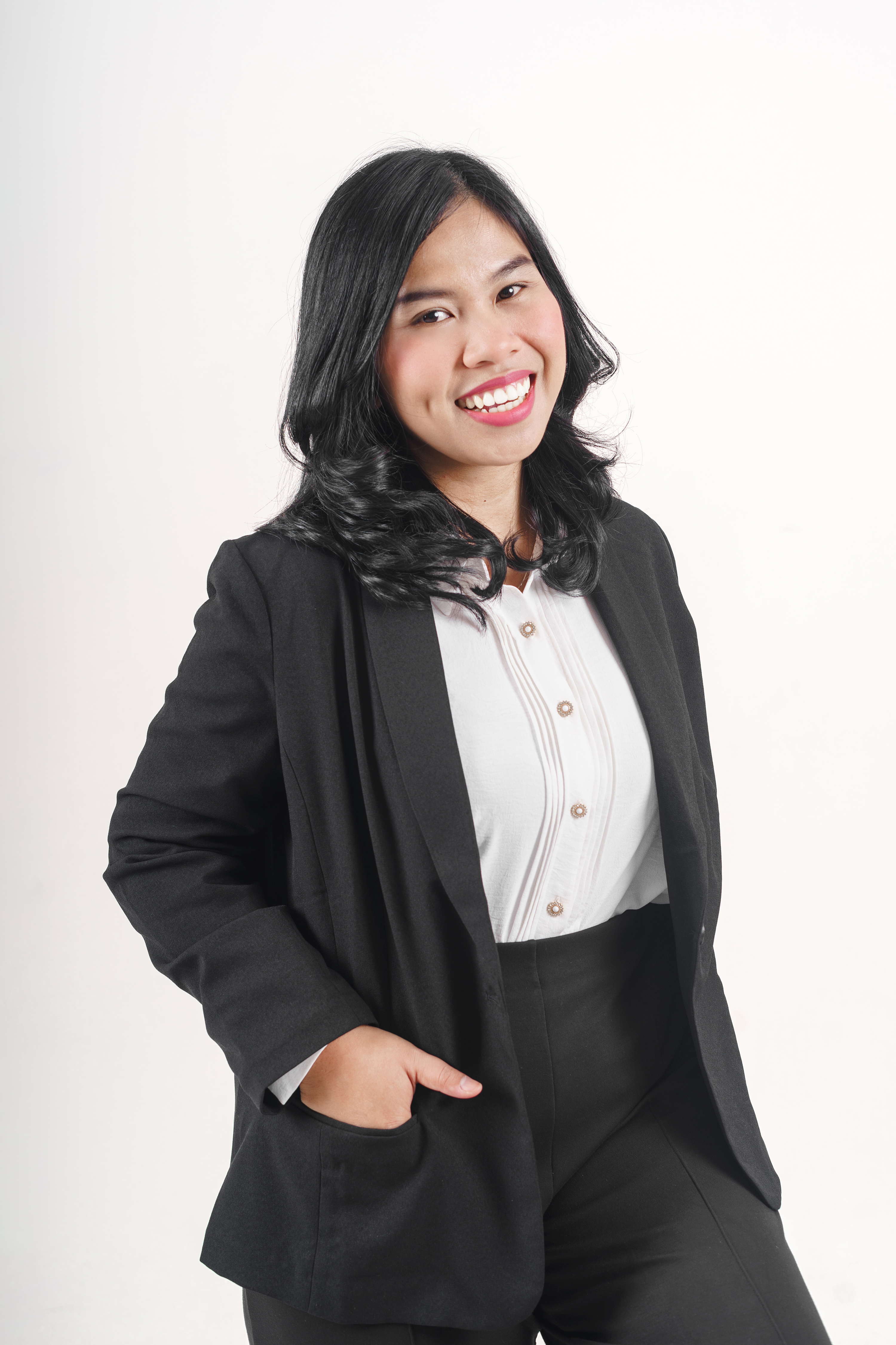Nimas Kartika Dewi, S.E., M.M